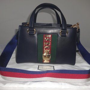 GUCCI Small Sylvie Top Handle Tote 460381